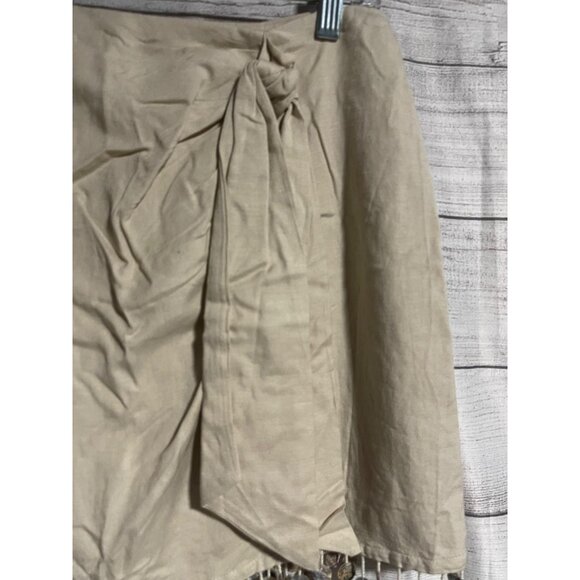 Jason Wu Beige 2-Piece Set Top Skirt With Coin Trim Size 4 Beach Resort Coastal - Picture 9 of 14